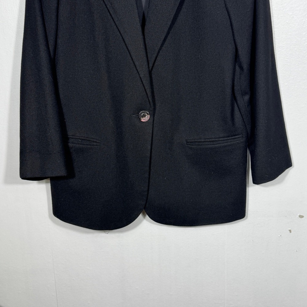 Sag Harbor Women's Vintage 100% Wool Black Blazer Sz 12P / Vintage Sz 14P Career - Picture 4 of 16